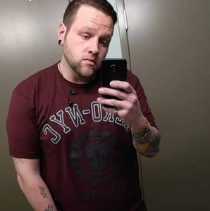 Meet your Posher, Christopher